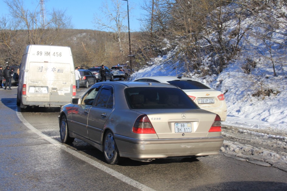 Ağsu dolaylarında hərəkət bərpa edildi - FOTOLAR  (YENİLƏNİB)