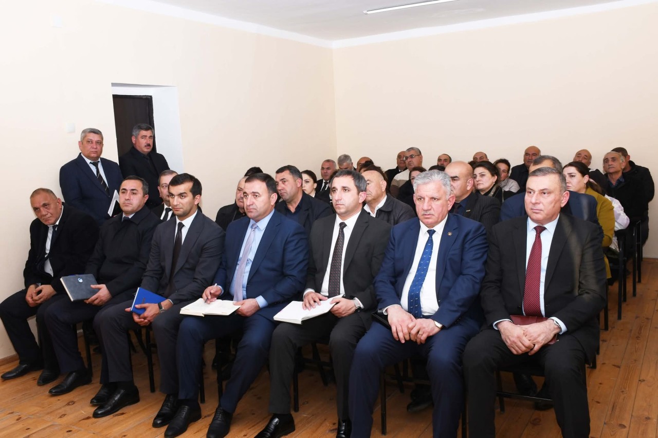 Vaqif Həsənovun növbəti səyyar qəbul-görüşü keçirilib - FOTOLAR