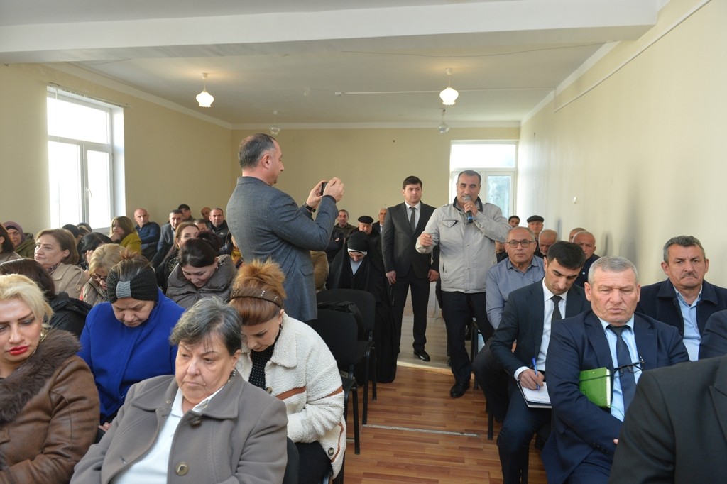 Taleh Qaraşov cari ilin ilk səyyar qəbulunu keçirdi - FOTOLAR