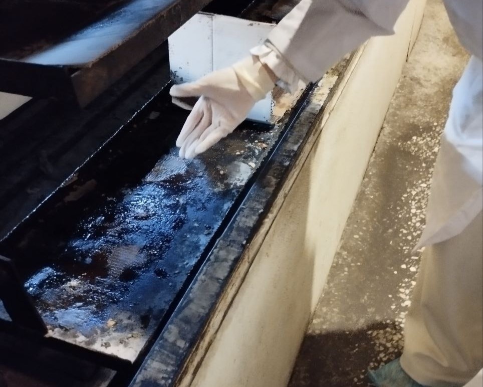 Çörək emalı müəssisəsində nöqsanlar aşkarlandı - FOTOLAR