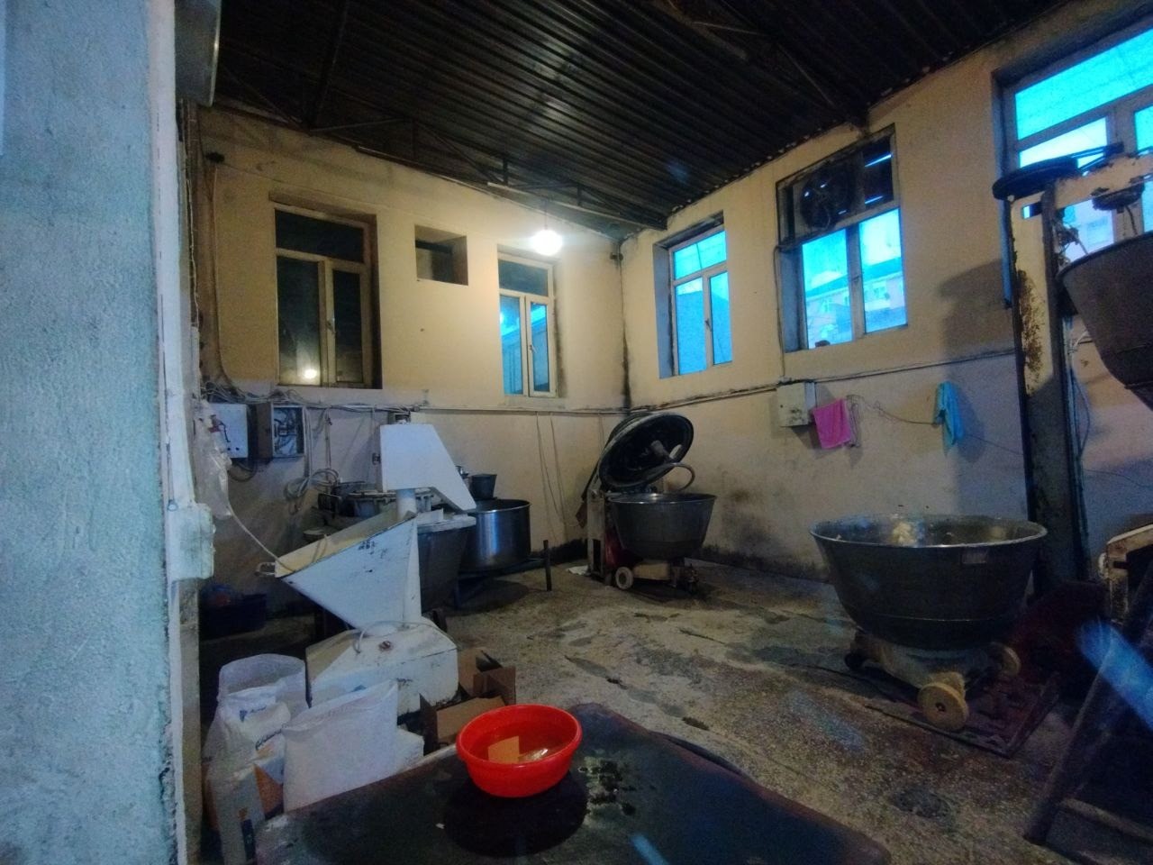 Çörək emalı müəssisəsində nöqsanlar aşkarlandı - FOTOLAR