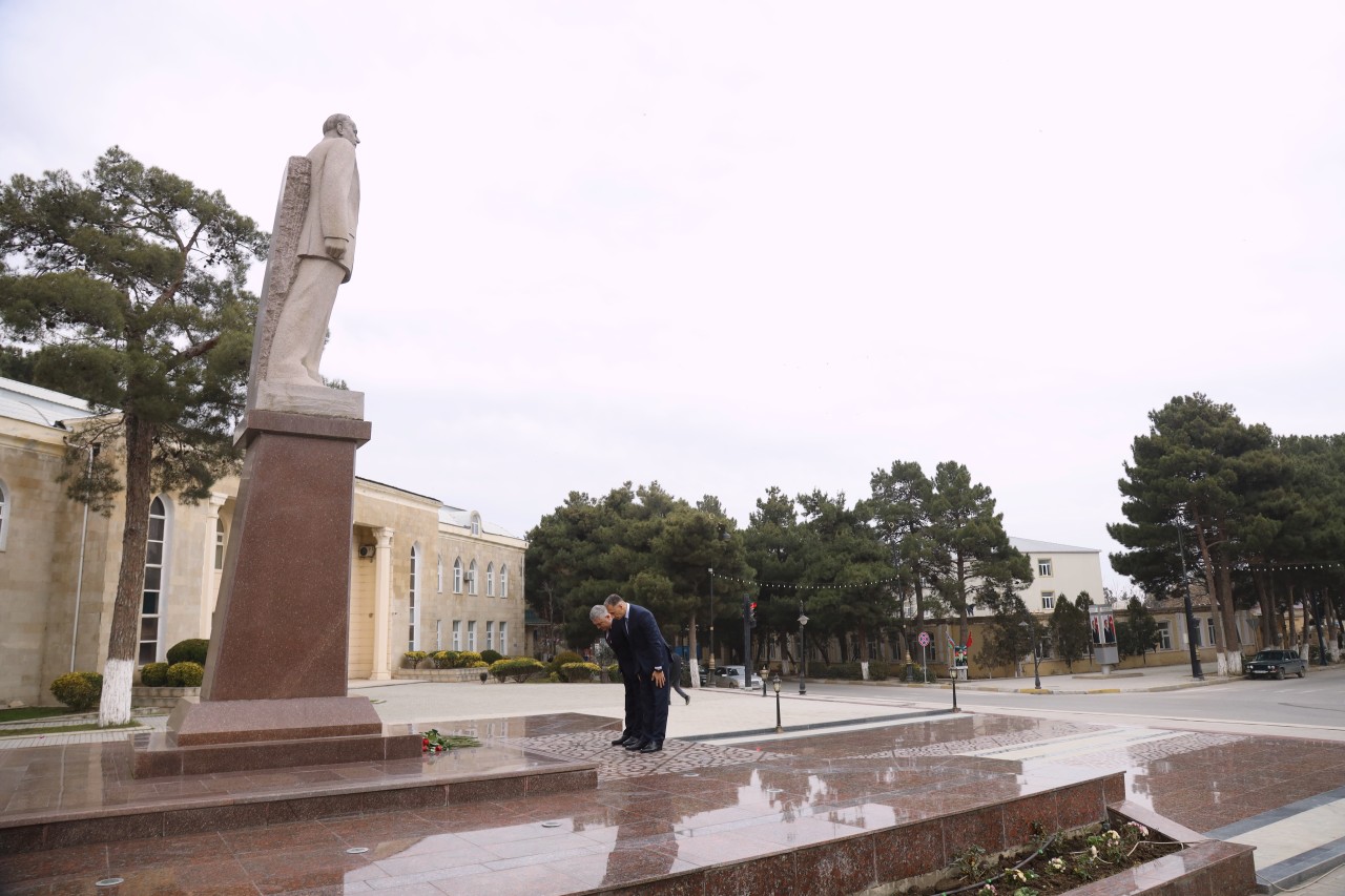 Rəşad Nəbiyev Şabranda vətəndaşları qəbul etdi - FOTOLAR