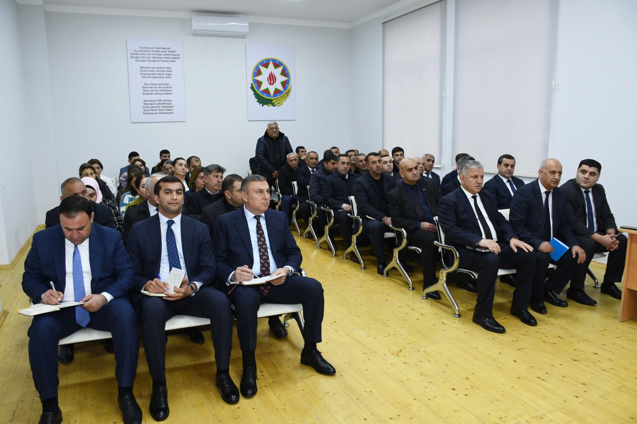 Vaqif Həsənov növbəti səyyar qəbul keçirdi - FOTOLAR