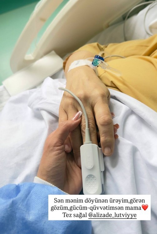 Vüsalənin anası xəstəxanaya yerləşdirildi (FOTO)