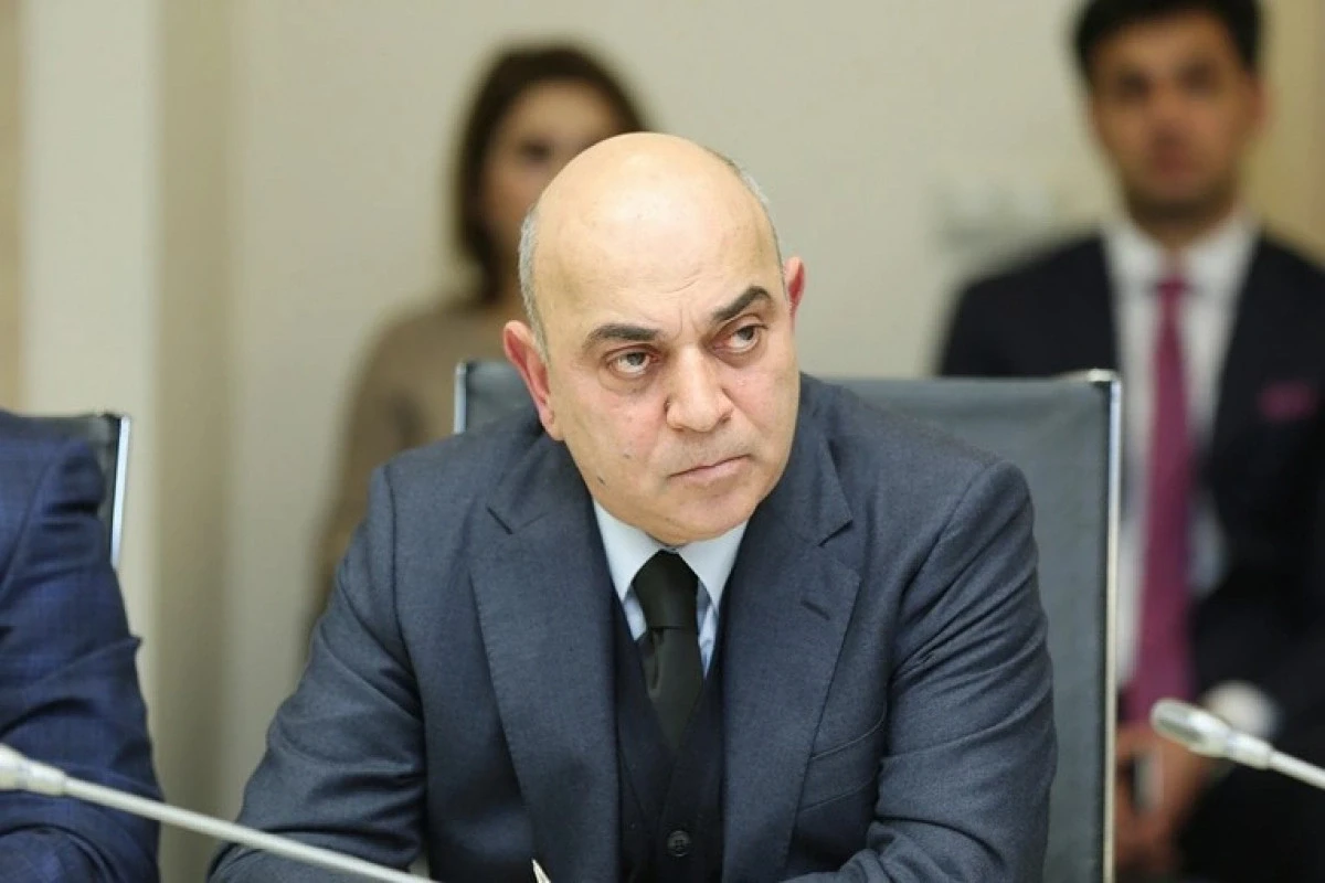 Prezident İqbal Hüseynovu vəzifəsindən azad etdi - FOTO