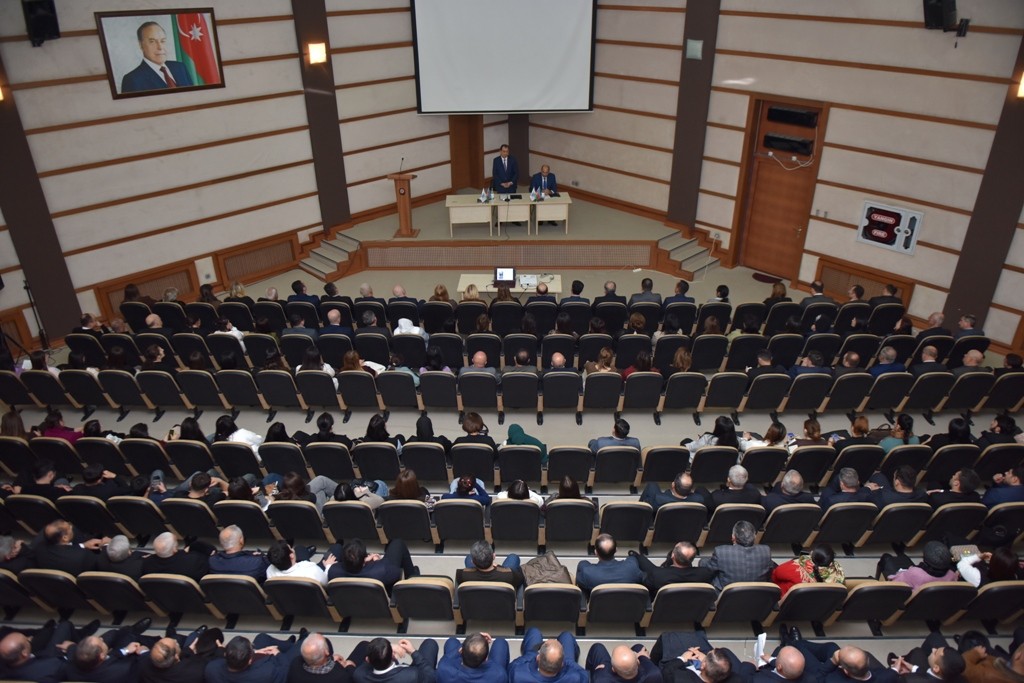 Lənkəranda “Mehriban Əliyeva Prezidentin ən yaxın silahdaşıdır” mövzusunda tədbir keçirilib - FOTOLAR