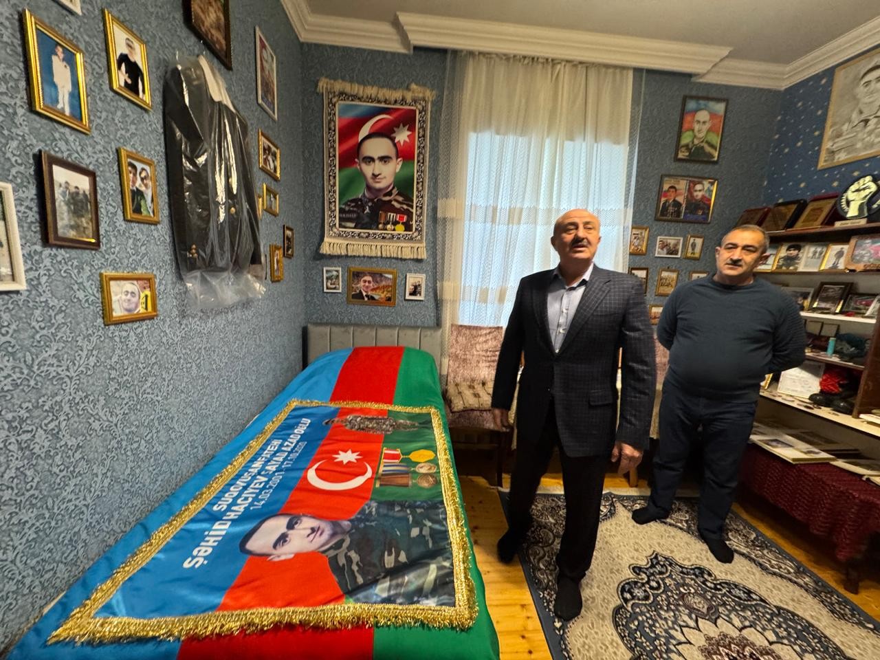 Asif Əsgərov şəhid ailəsini ziyarət etdi - FOTOLAR