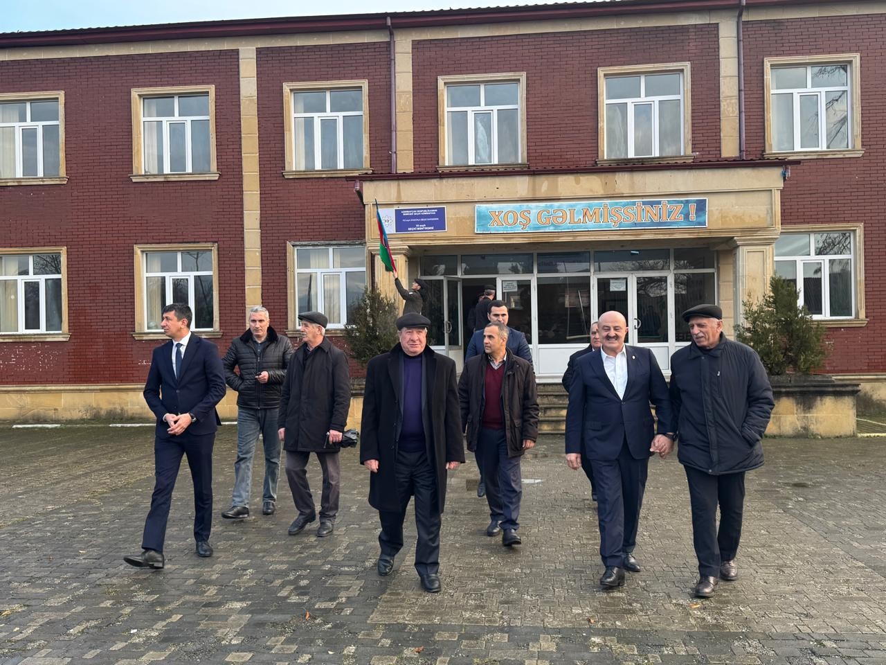 Asif Əsgərov şəhid ailəsini ziyarət etdi - FOTOLAR