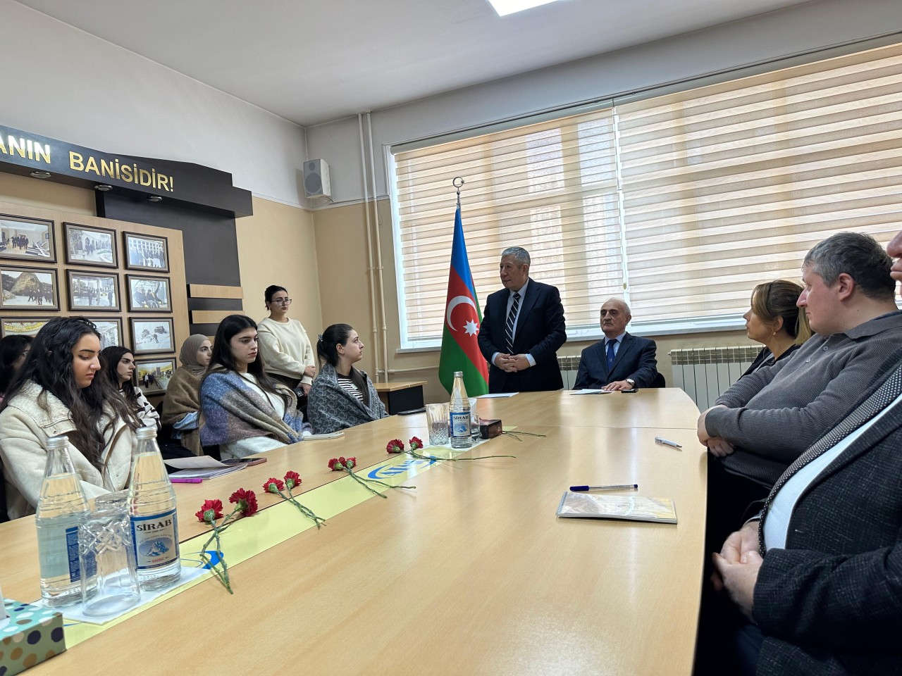 ATMU-da 20 Yanvar şəhidlərinin xatirəsi yad edilib - FOTOLAR