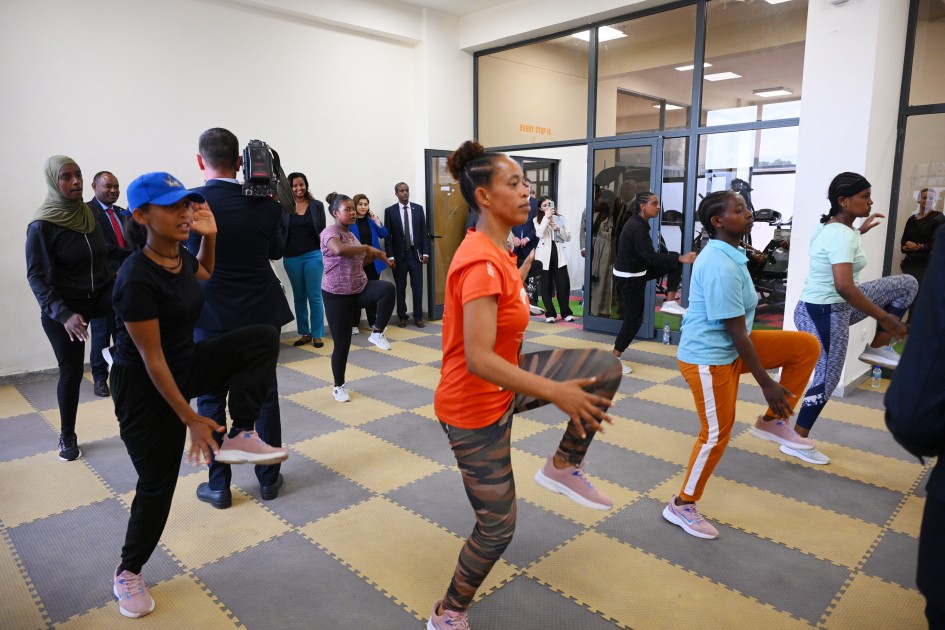 Leyla Əliyeva Əddis-Əbəbədə bir sıra sosial və mədəni obyektlərlə tanış olub - FOTOLAR