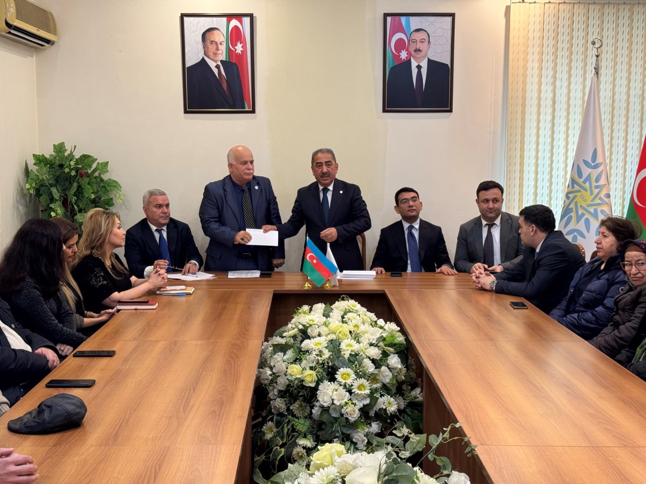 YAP Nəsimi rayon təşkilatında 20 Yanvar şəhidlərinin xatirəsi yad edildi - FOTOLAR