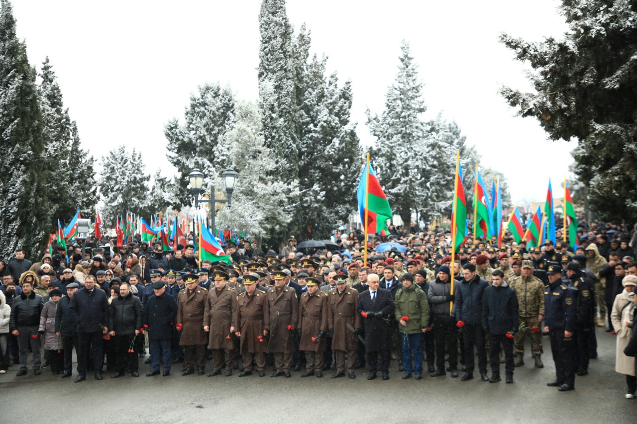 Gəncədə 20 Yanvarla bağlı ümumşəhər tədbiri keçirilib - FOTOLAR