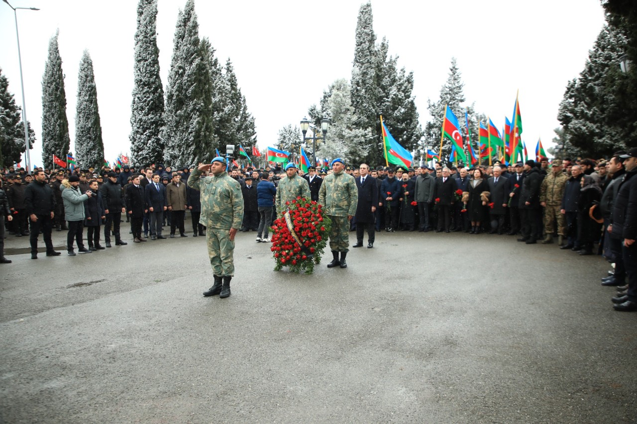 Gəncədə 20 Yanvarla bağlı ümumşəhər tədbiri keçirilib - FOTOLAR
