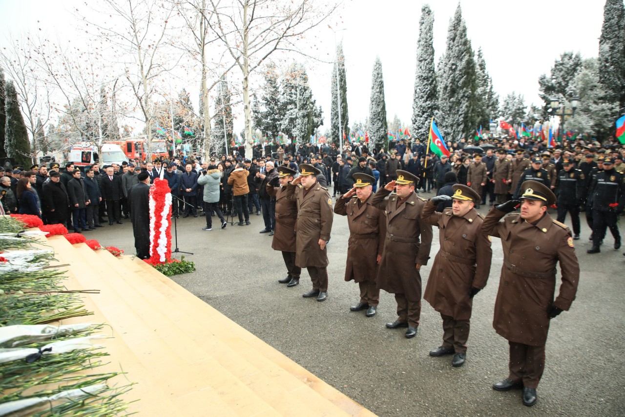 Gəncədə 20 Yanvarla bağlı ümumşəhər tədbiri keçirilib - FOTOLAR
