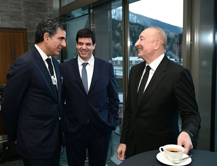 İlham Əliyev “Azərbaycan rəhbərliyi ilə səhər yeməyi” tədbirində - FOTOLAR