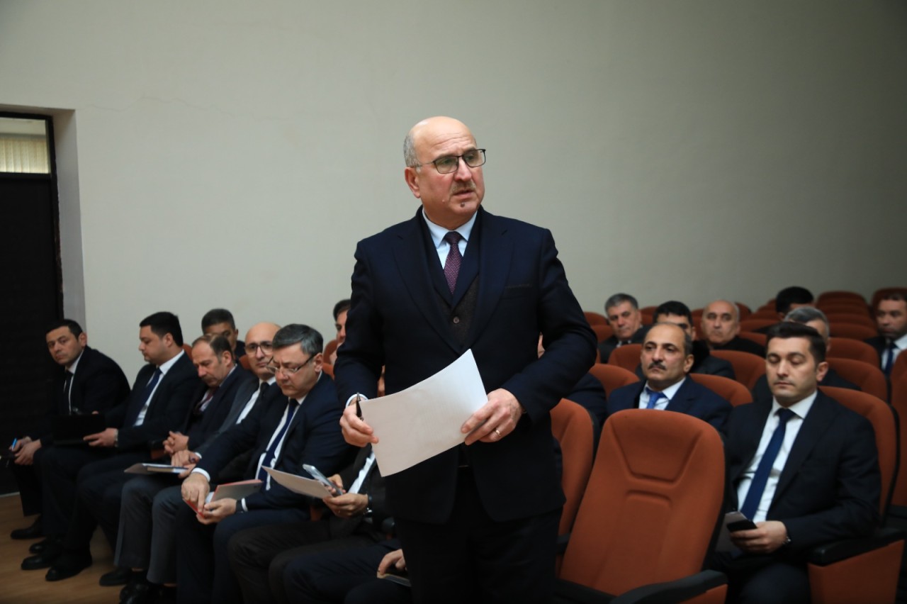 Niyazi Bayramov sakinlərlə növbəti səyyar görüş keçirdi - FOTOLAR