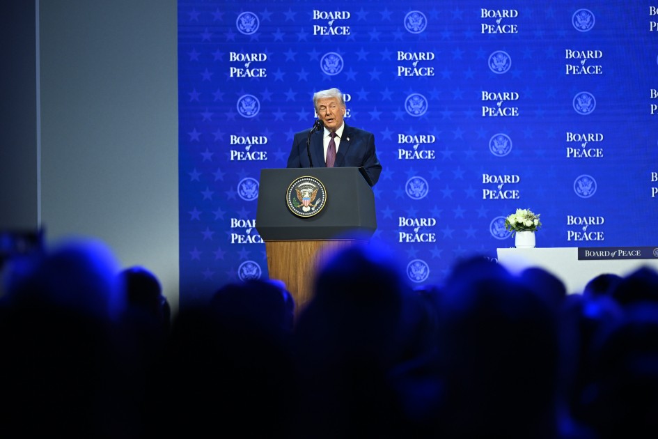 Prezident Davosda “Sülh Şurasının Nizamnaməsi” sənədinin imzalanma mərasimində - VİDEO