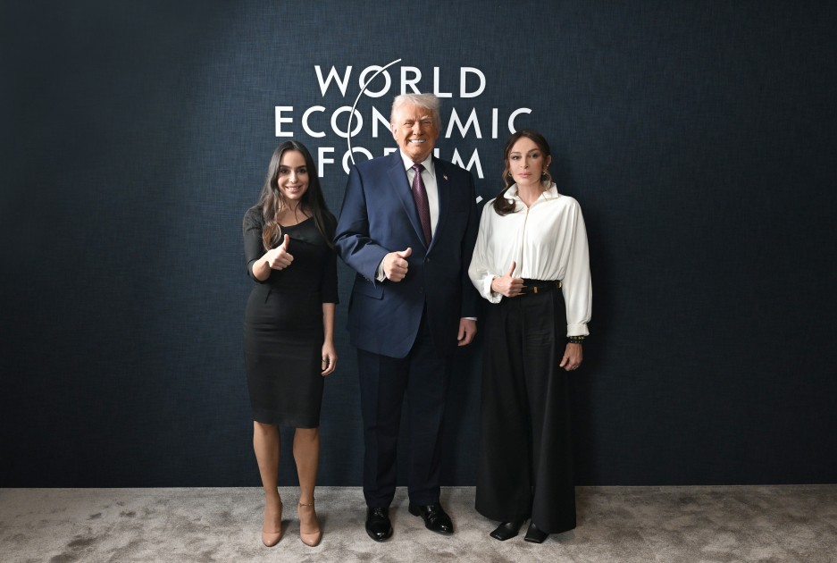 Prezidentlə ailəsinin Trampla görüşündən maraqlı FOTOLAR