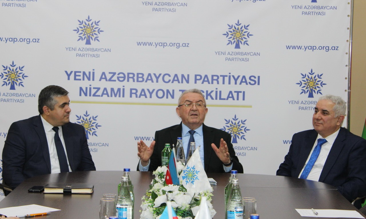 YAP Nizami rayon təşkilatında “Heydər Əliyev Məktəbi”nin açılışı olub - FOTOLAR