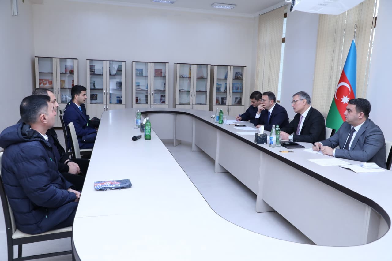 "Azəriqaz"ın baş direktoru Mingəçevirdə vətəndaş qəbulu keçirdi - FOTOLAR