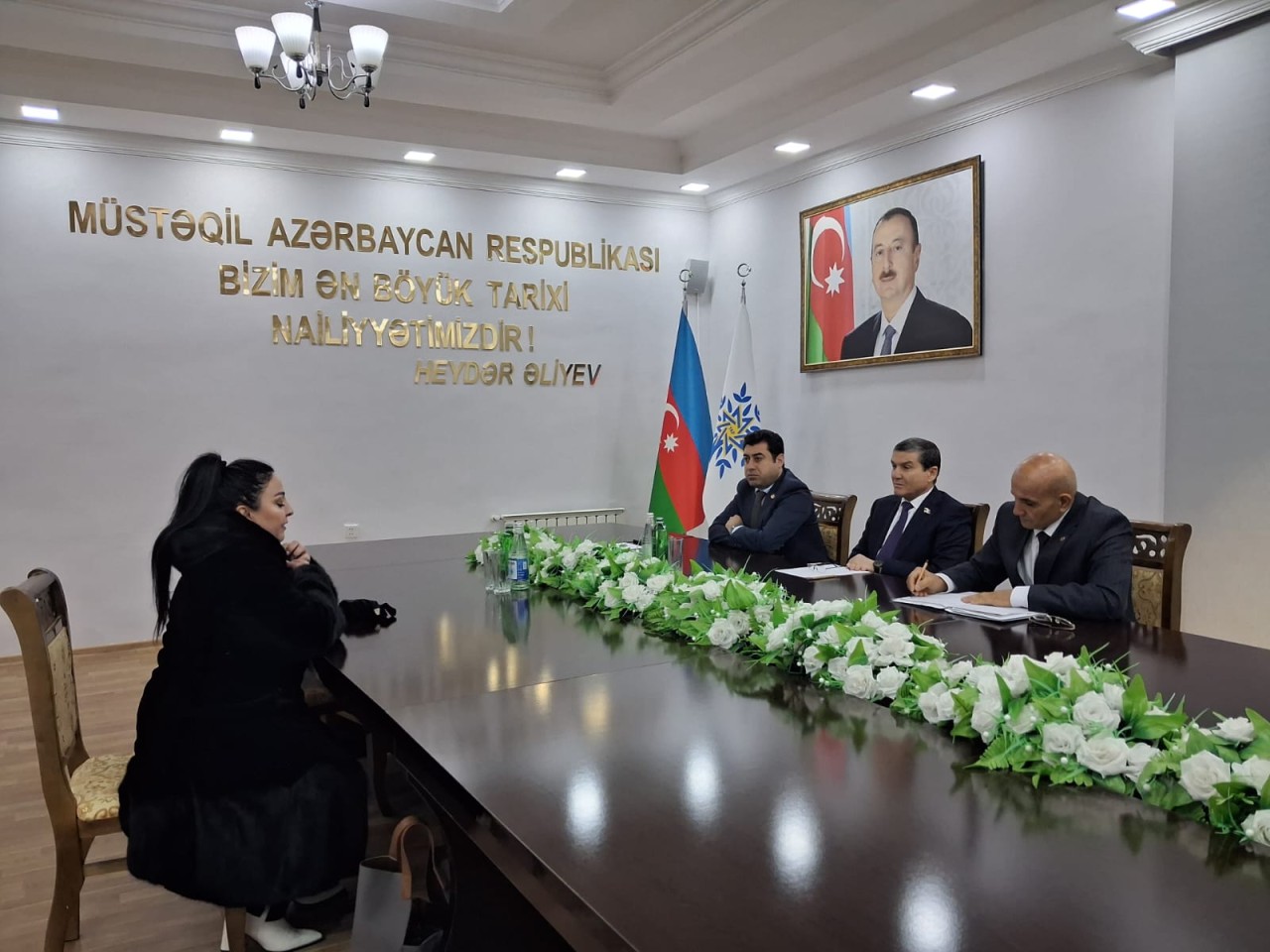 Deputat Bədəl Bədəlov seçiciləri ilə görüşdü - FOTOLAR