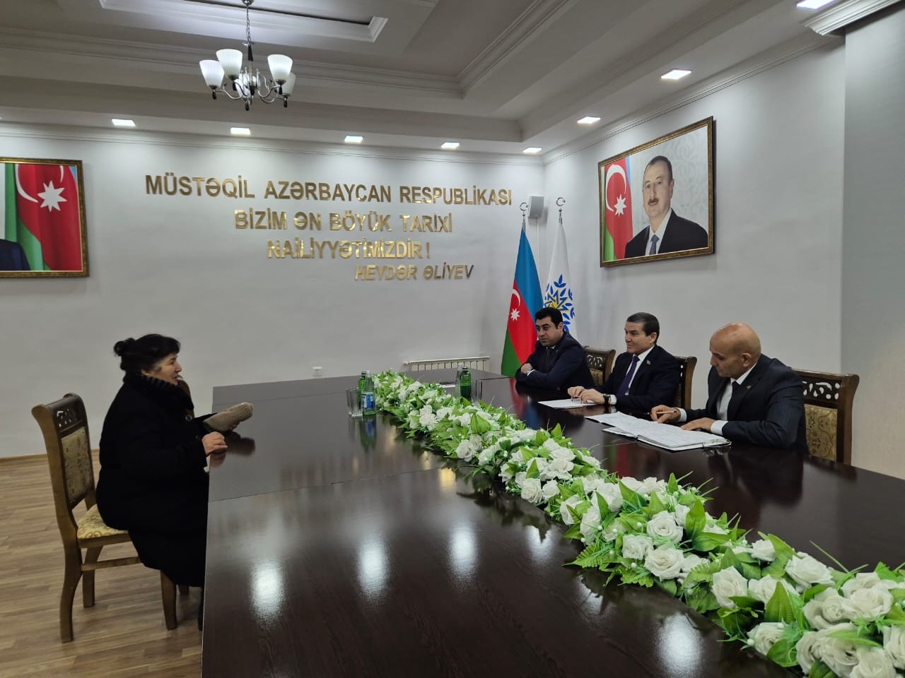 Deputat Bədəl Bədəlov seçiciləri ilə görüşdü - FOTOLAR