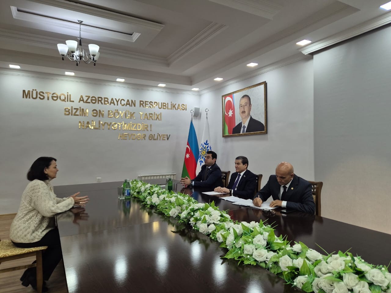 Deputat Bədəl Bədəlov seçiciləri ilə görüşdü - FOTOLAR