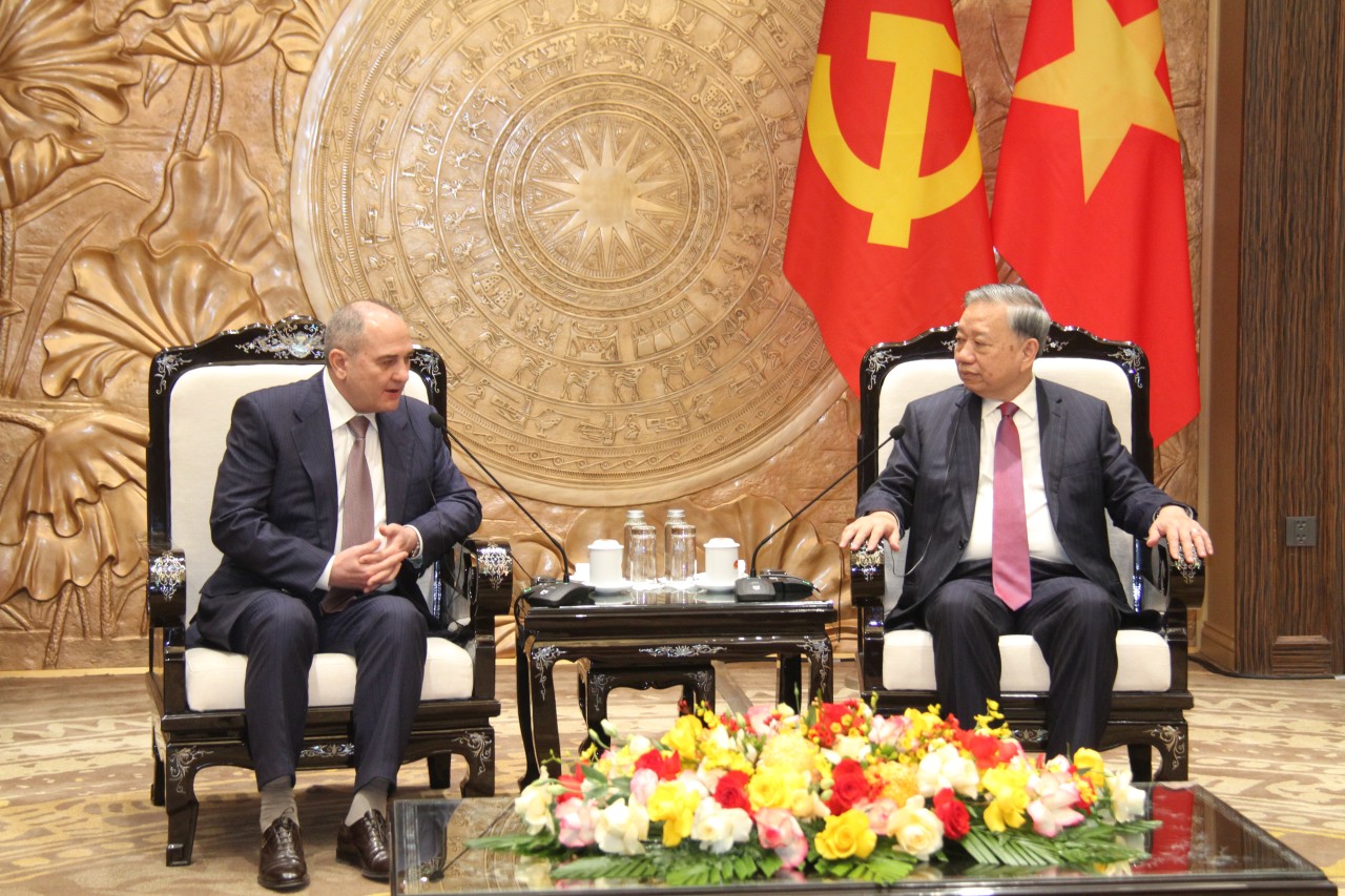 Tahir Budaqov Vyetnam Kommunist Partiyasının Baş katibi ilə görüşdü - FOTOLAR