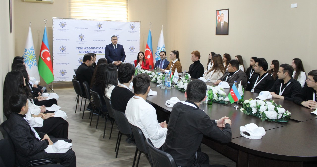 YAP Nizami rayon təşkilatında “Qış məktəbi”nin açılışı olub - FOTOLAR