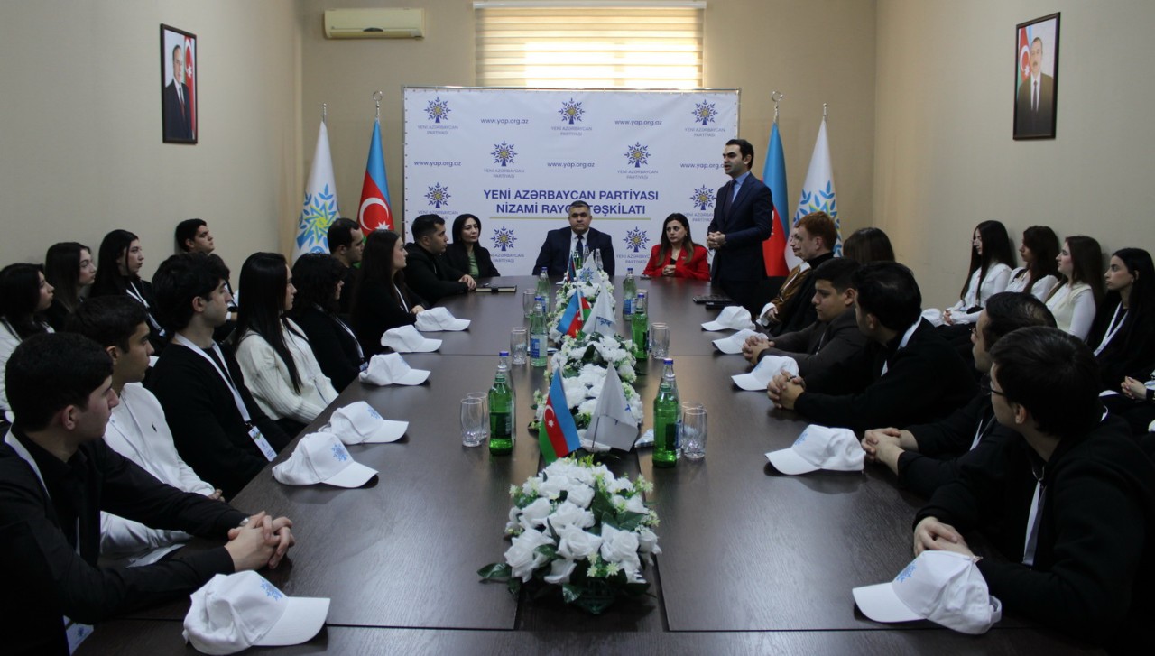 YAP Nizami rayon təşkilatında “Qış məktəbi”nin açılışı olub - FOTOLAR