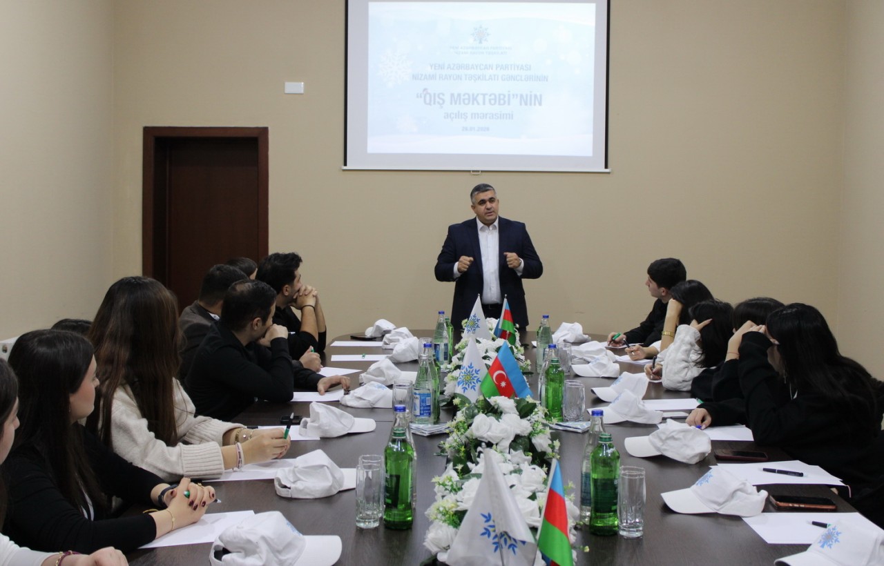 YAP Nizami rayon təşkilatında “Qış məktəbi”nin açılışı olub - FOTOLAR