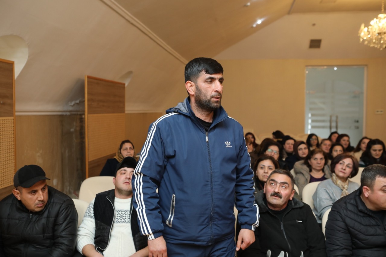 Niyazi Bayramov vətəndaşlarla görüşdü - FOTOLAR