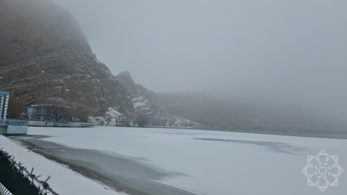 Arpaçay su anbarının səthi dondu - FOTOLAR