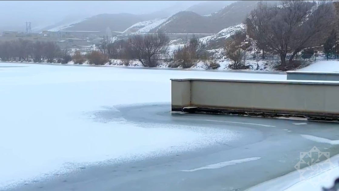 Arpaçay su anbarının səthi dondu - FOTOLAR