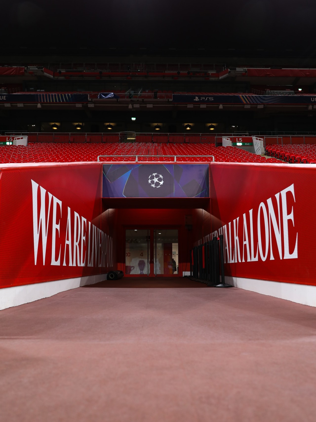 Sabah bu meydan möhtəşəm oyuna şahidlik edəcək - FOTOLAR