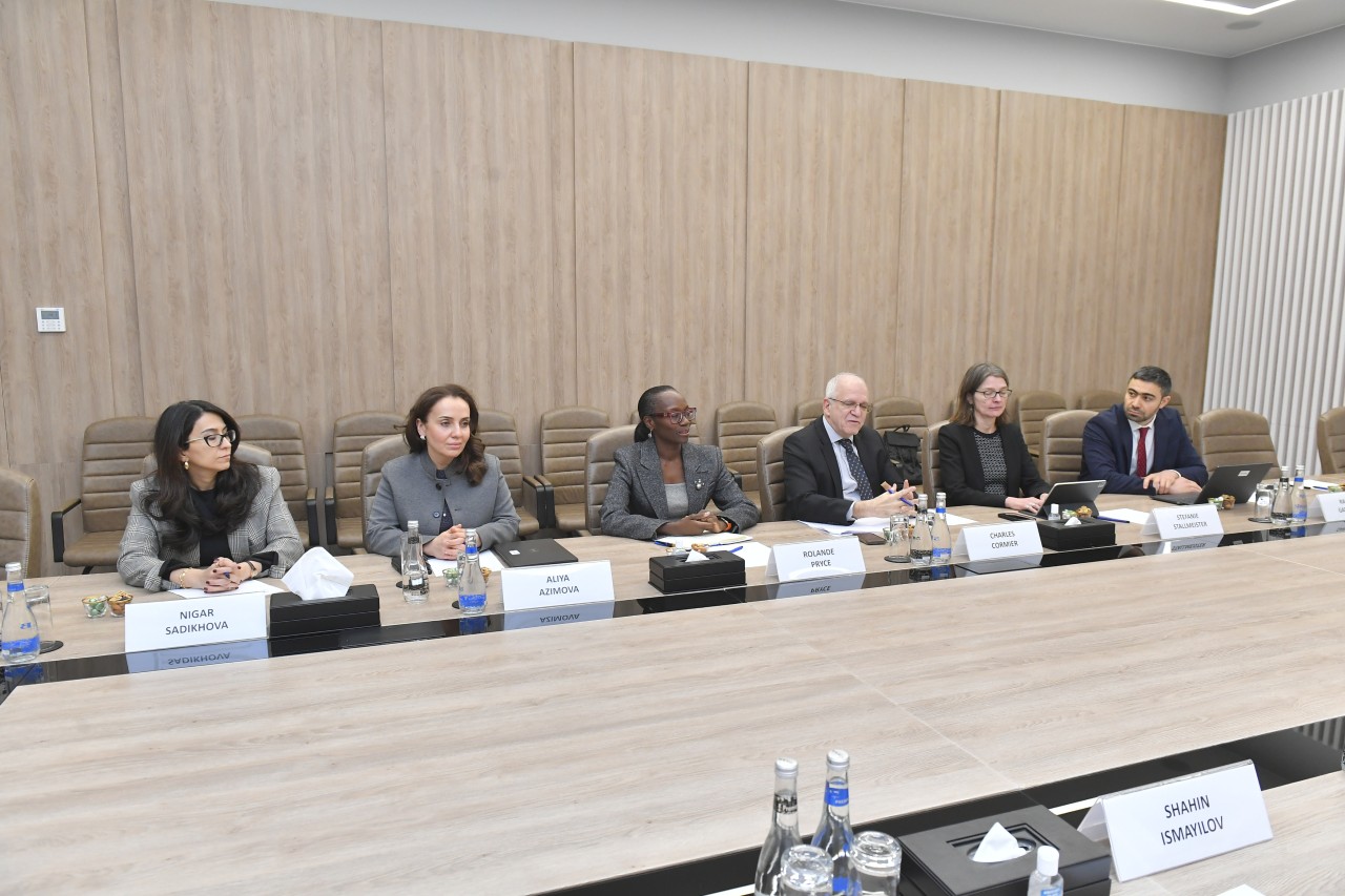 Nazir Çarlz Kormier ilə görüş keçirdi - FOTOLAR