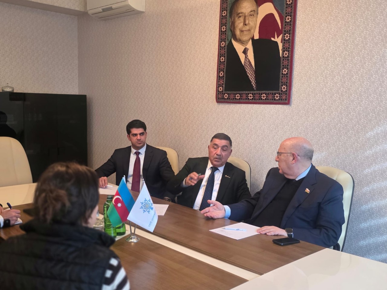 Əhliman Əmiraslanov Sabirabadda seçicilərini qəbul edib - FOTOLAR