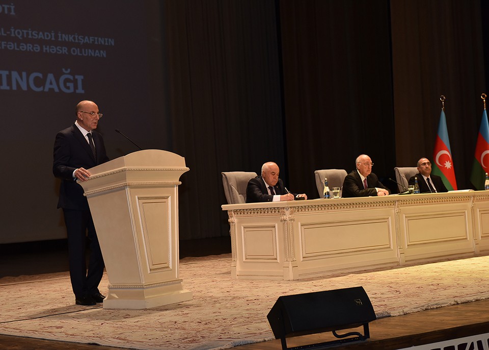 Sumqayıtda ötən ilin yekunları ilə bağlı hesabat yığıncağı keçirildi - FOTOLAR