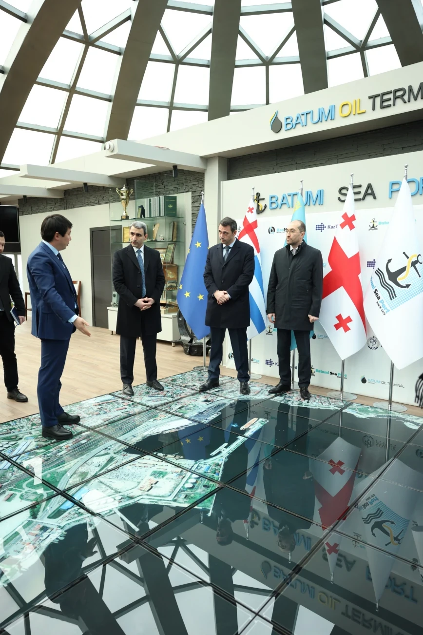 Rövşən Rüstəmov “PACE Group”un və Batumi Dəniz Limanının rəhbərlikləri ilə görüşdü - FOTOLAR