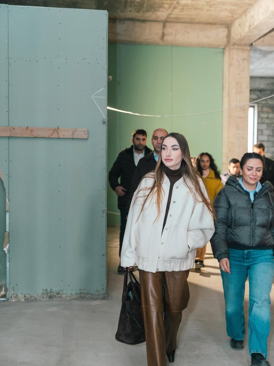 Prezidentin gəlini Atletlər kəndində - Fotolar