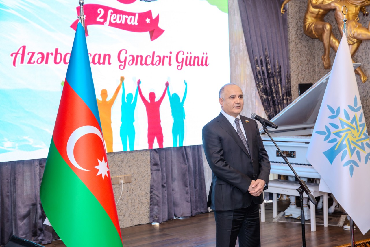 YAP Binəqədi rayon təşkilatı gənclərlə tədbir keçirdi - FOTOLAR