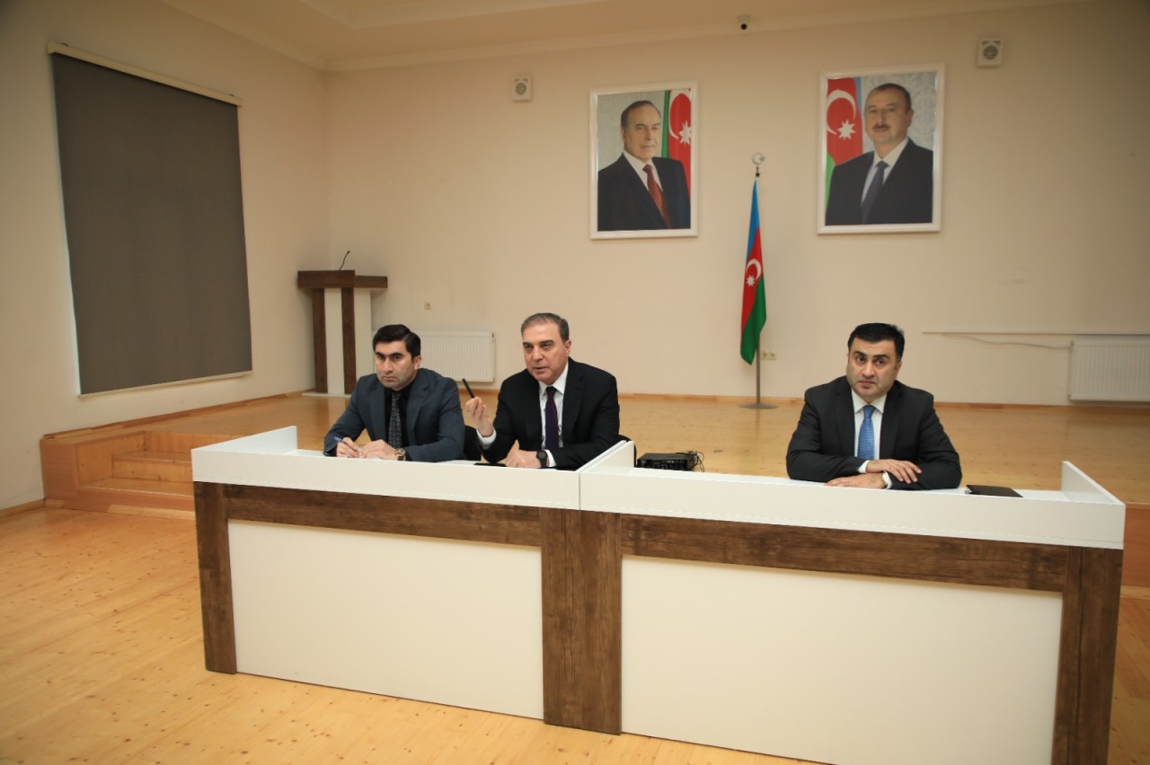 Niyazi Bayramov sakinlərin müraciətlərini dinlədi - FOTOLAR