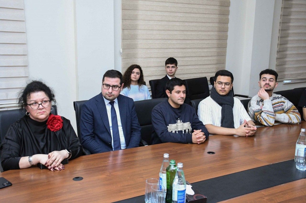 20 ölkəni təmsil edən əcnəbi tələbələr ADAU-da olublar - FOTOLAR