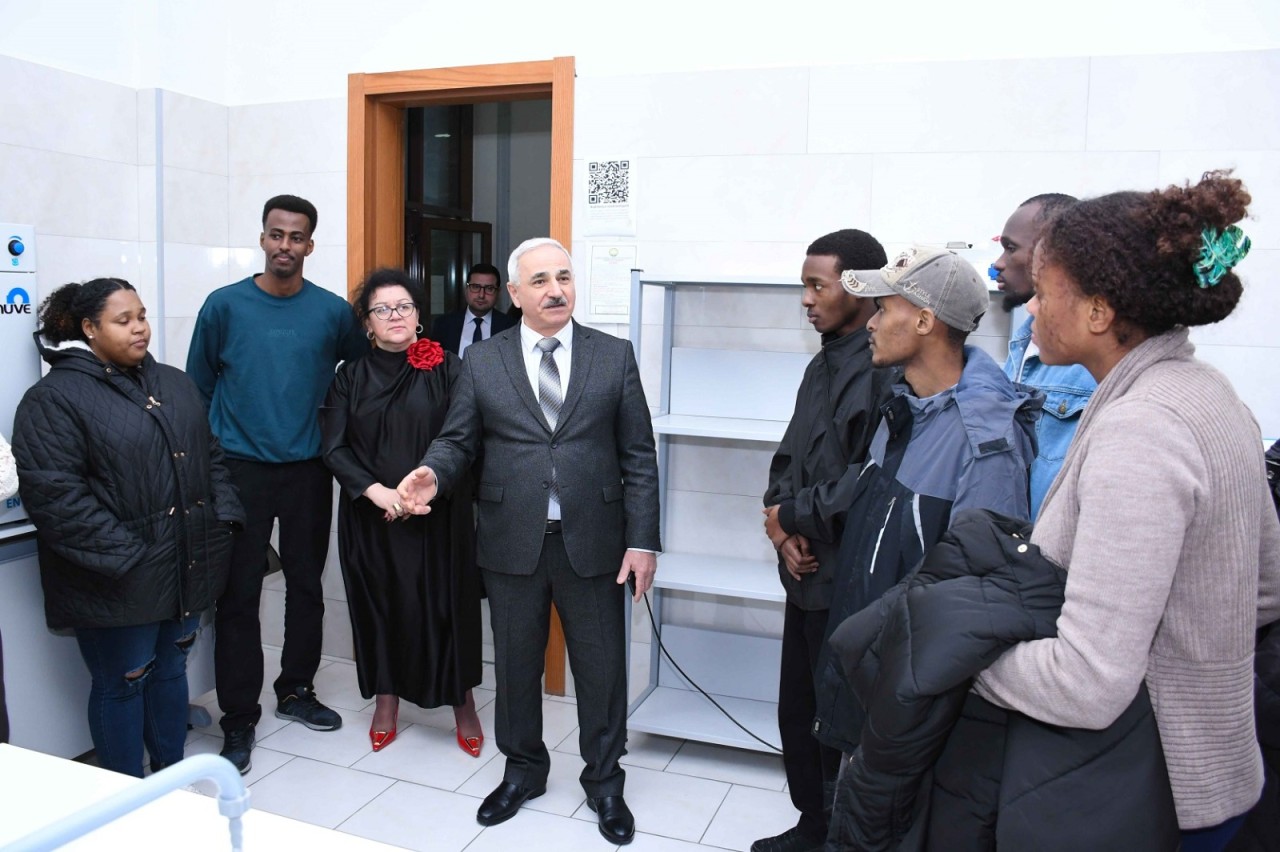 20 ölkəni təmsil edən əcnəbi tələbələr ADAU-da olublar - FOTOLAR