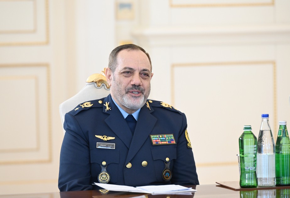 Prezident İranın müdafiə nazirini qəbul etdi - FOTOLAR