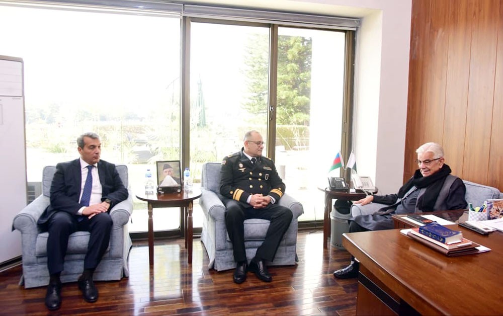 HDQ komandanı Pakistanda təhsil alan hərbçilərimizlə görüşdü - FOTOLAR