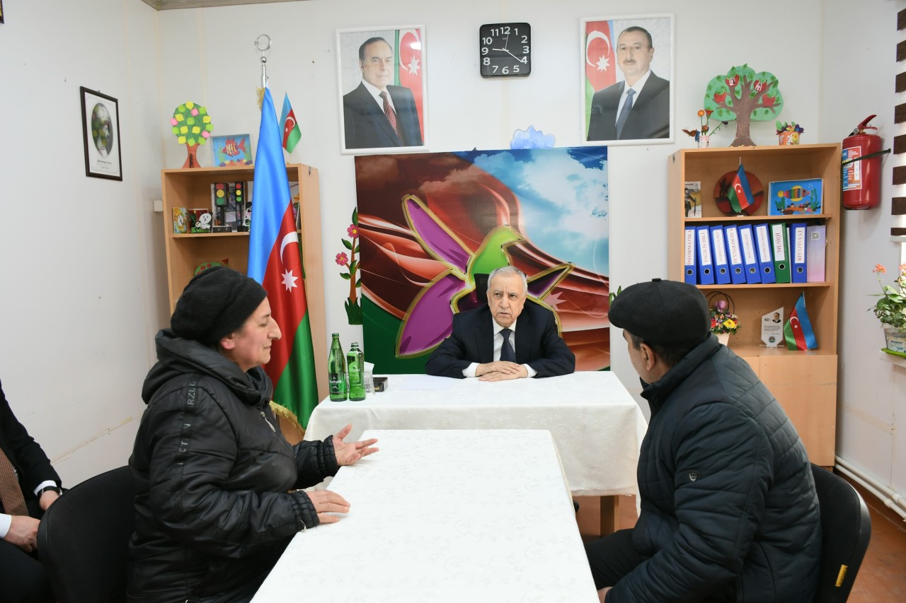 Malik İsaqov rayon sakinləri ilə növbəti səyyar qəbul keçirdi - FOTOLAR