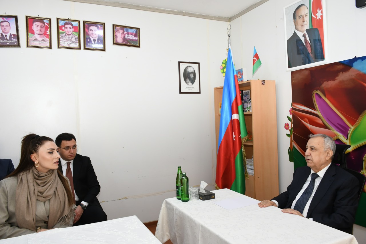 Malik İsaqov rayon sakinləri ilə növbəti səyyar qəbul keçirdi - FOTOLAR