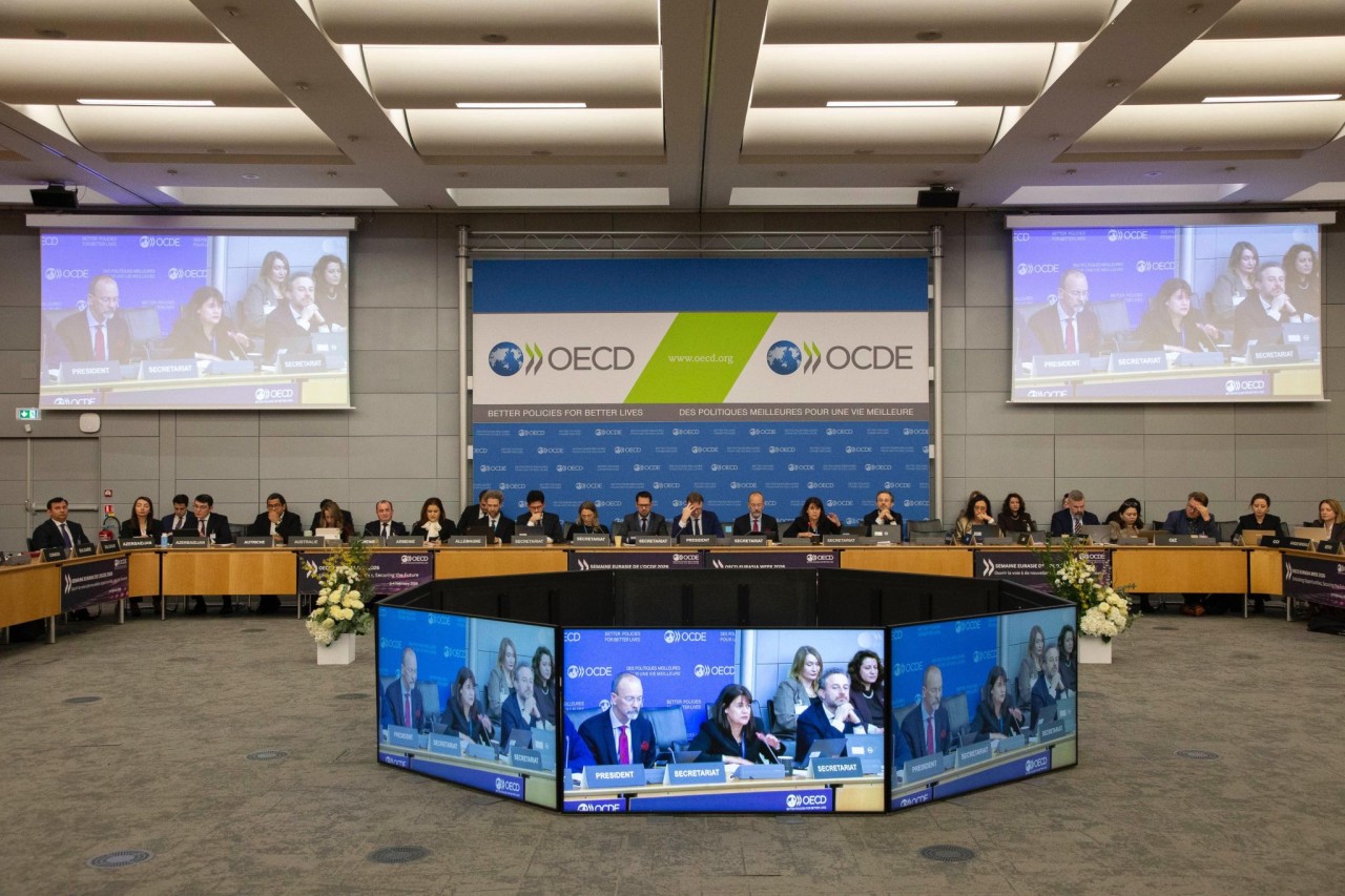 Beynəlxalq tədbirdə Azərbaycanın nəqliyyat əlaqələrindən danışıldı - FOTO