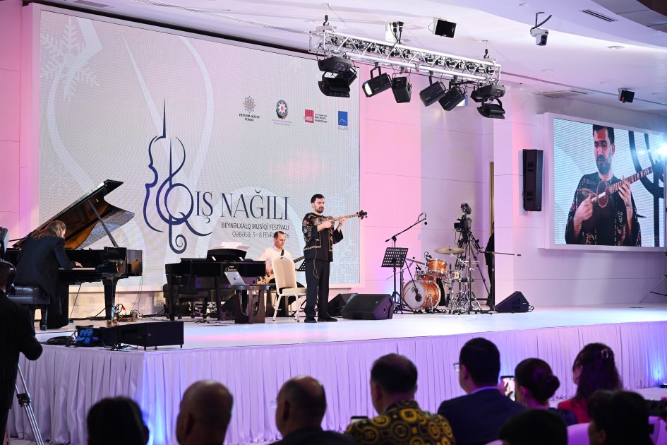 “Qış nağılı” II Beynəlxalq Festivalı yekunlaşdı - FOTOLAR